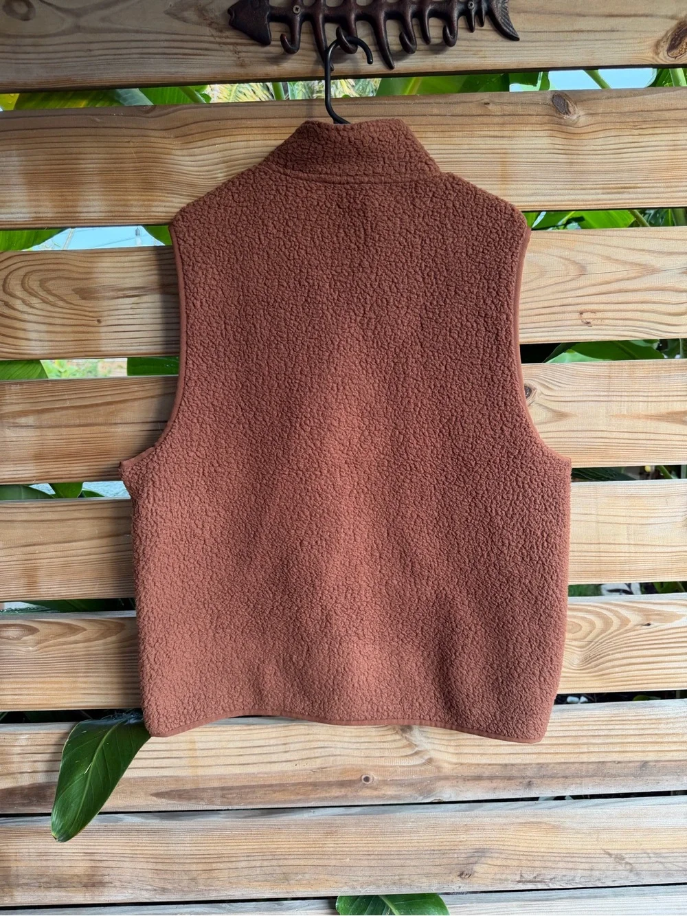 TNA Men's Rust Brown Fleece Vest